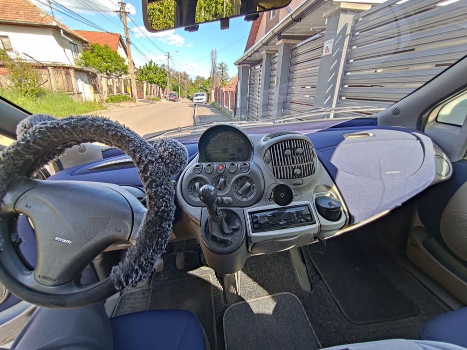 Preț fix. Vând Fiat Multipla 1.9 jtd