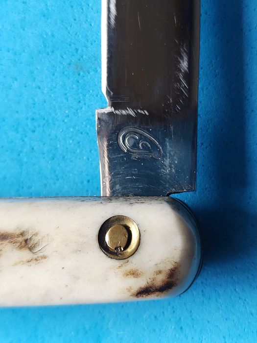 Ръчно изработен сгъваем джобен нож