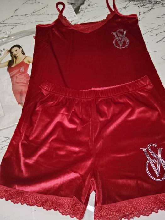 Pijama victoria secret de damă