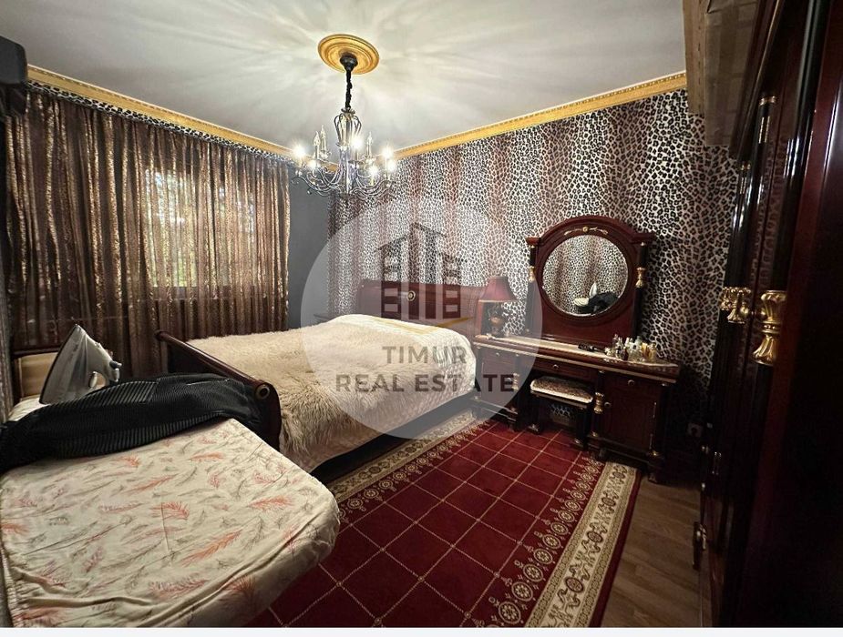 Квартира Максим Горький 4/3/5 Художники  78м2 Евроремонт