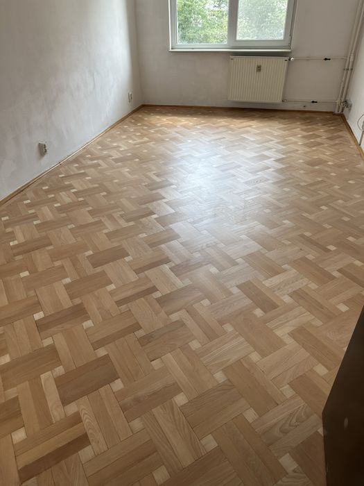 Raschetare parchet masiv