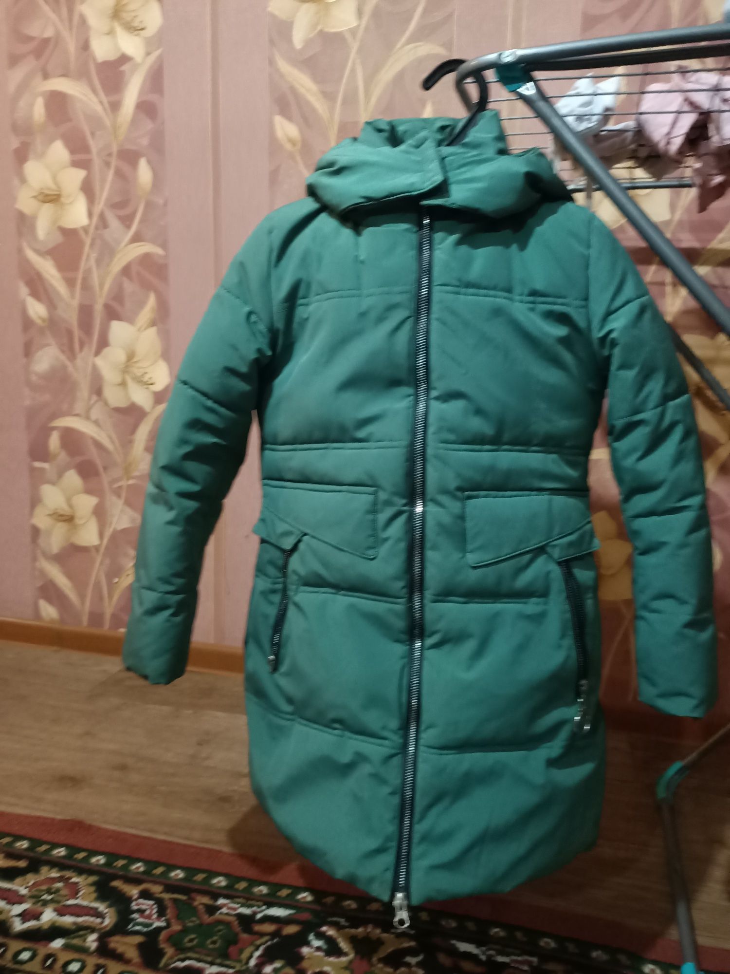 Продам вещи на девочку, примерно 8-9лет, некоторые может на 7подойдут