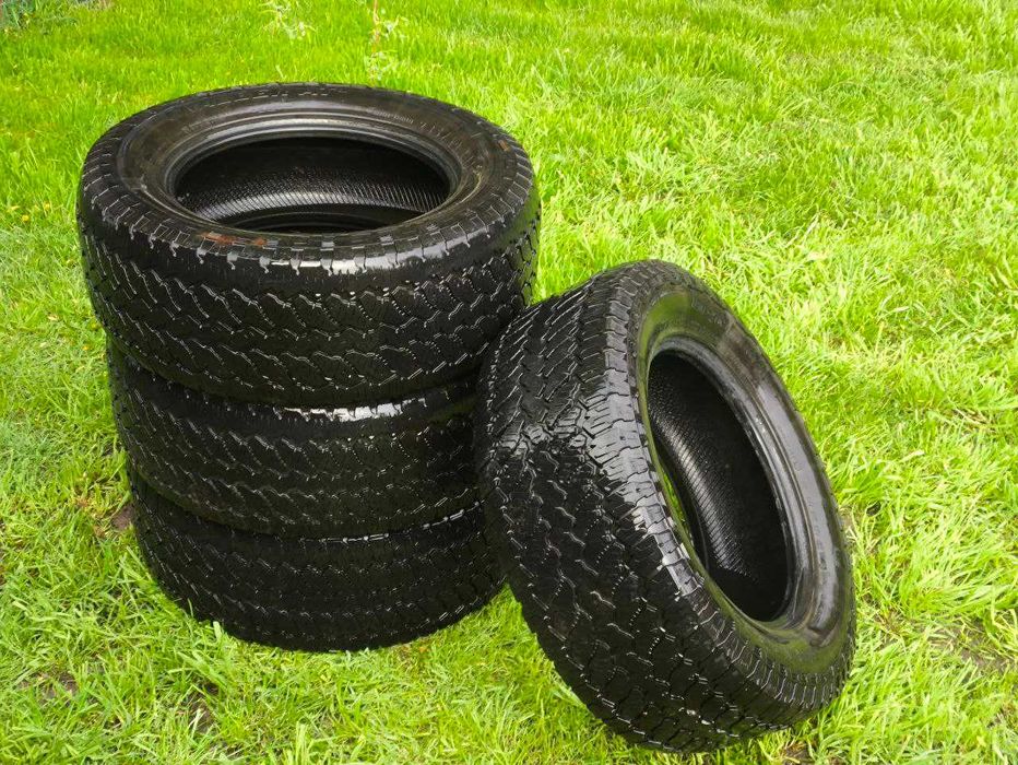 Шины зимние на внедорожник General Grabber AT3 285/60 R18 116H 4шт Б/у