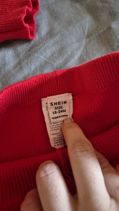 Set 2 piese culoare rosu