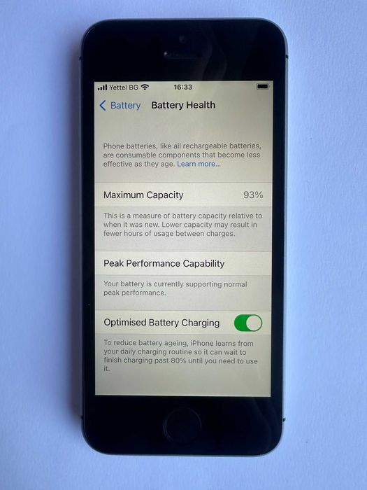 КАТО НОВ !!! iPhone SE - ЧЕРЕН - 16GB - Фабрично Отключен