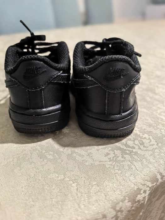 Маратонки Nike, Номер 22