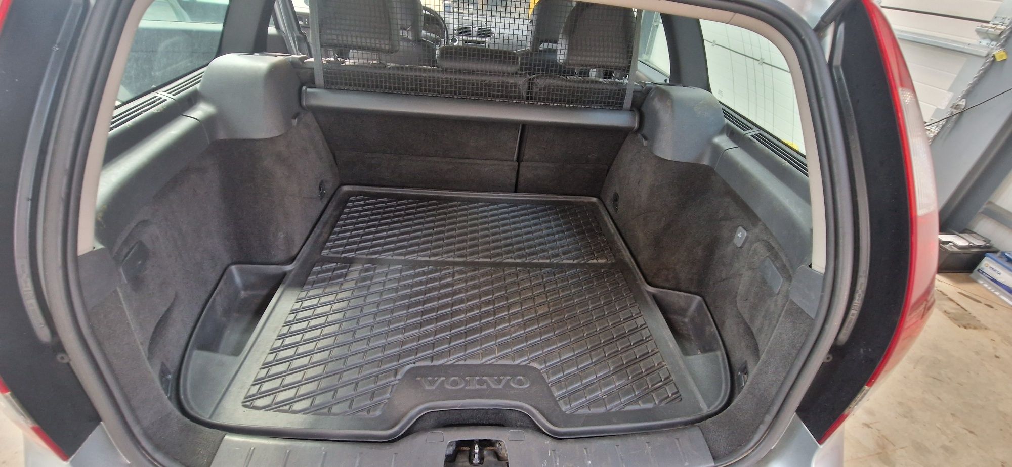 Volvo V50 2.0D Carte RAR