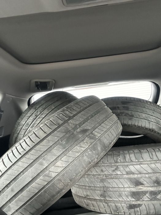 Cauciucuri de vara R18