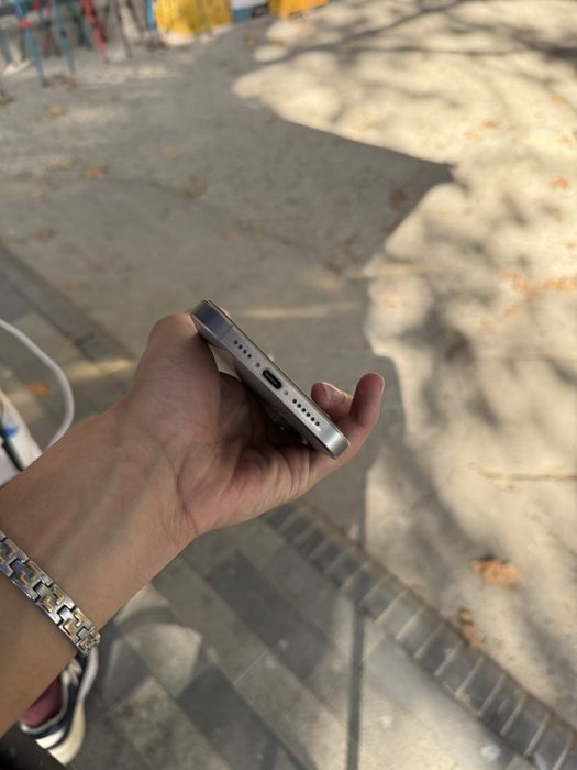 Iphone 15max 512