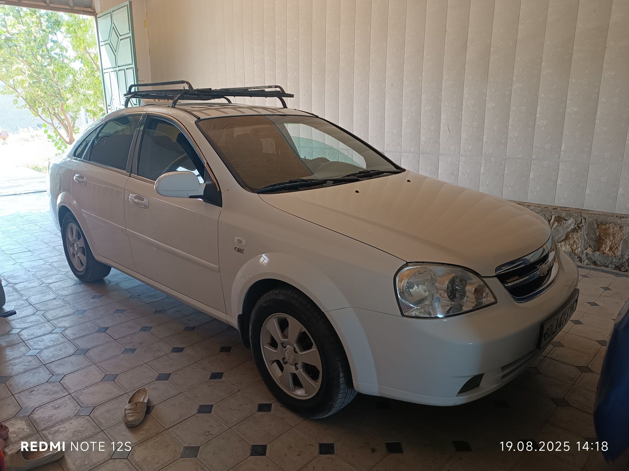 Lasetti sotiladi 1.6 aftamat