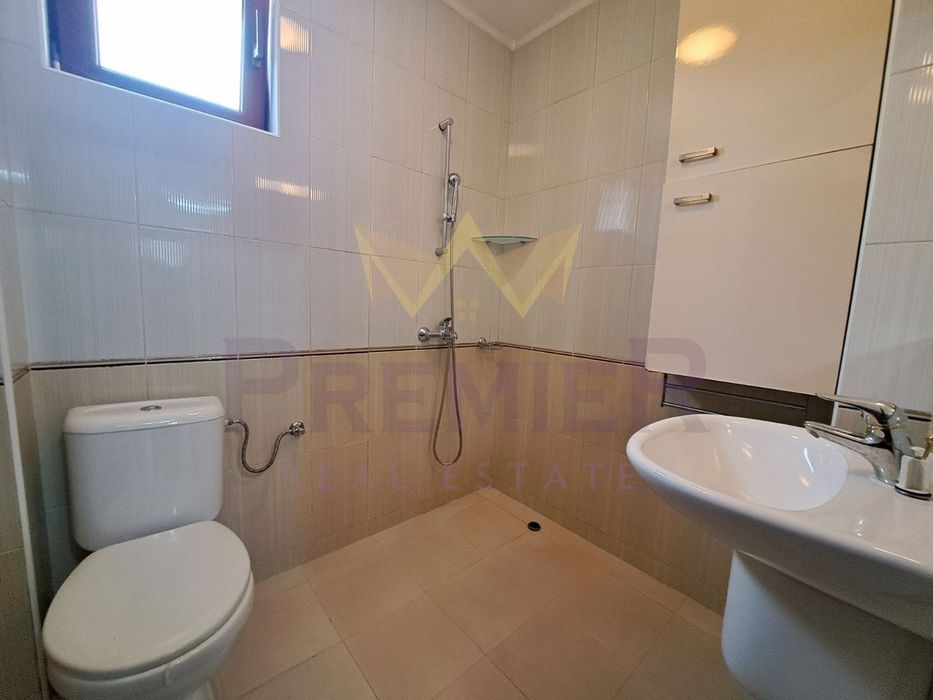 2-стаен в Варна-м-т Пчелина площ 50 цена 900