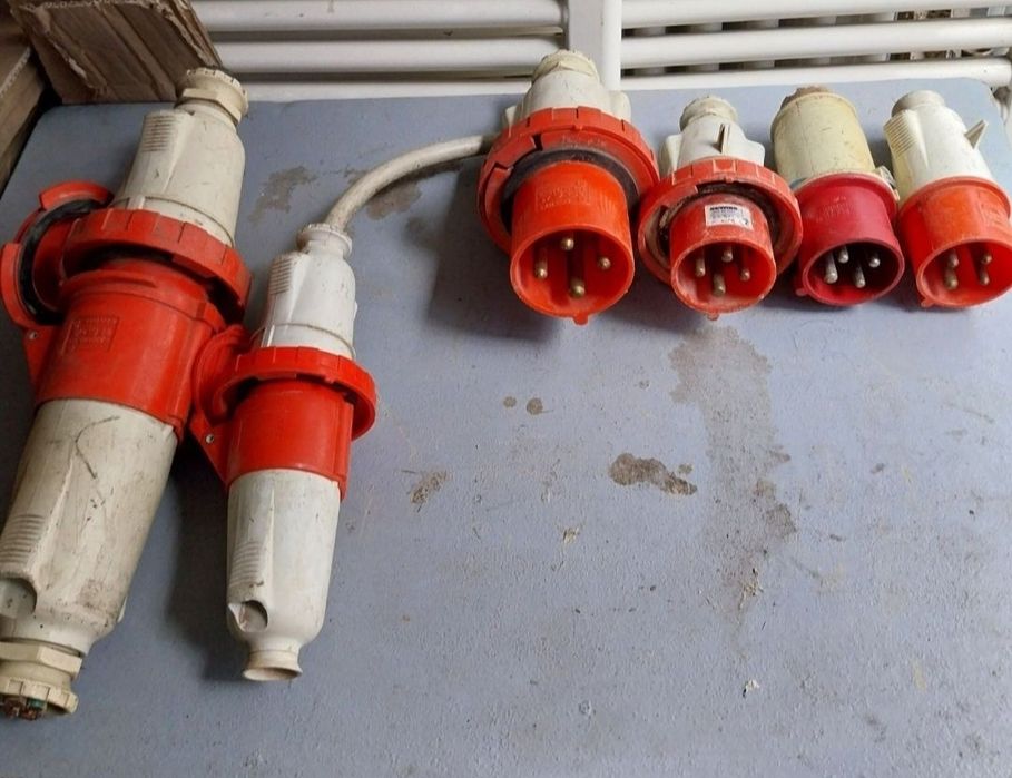 Stechere/ prize trifazice