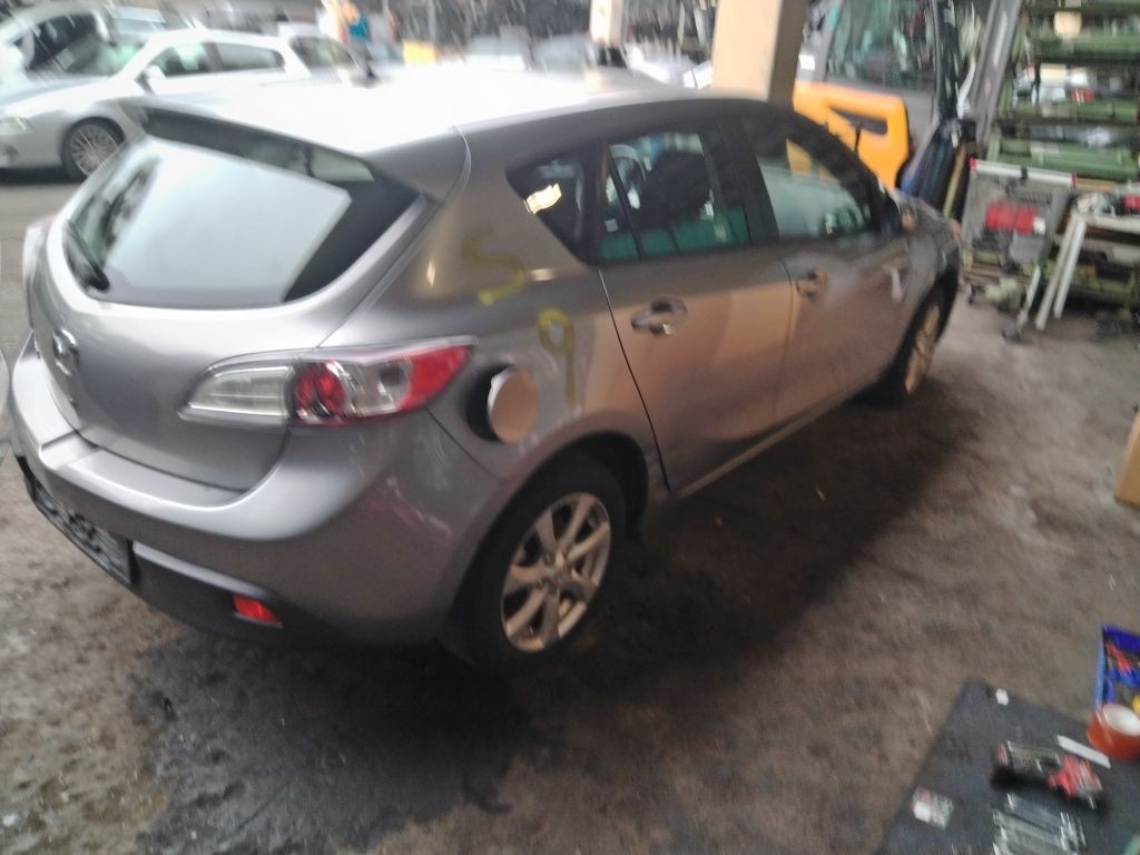 Мазда 3/Mazda 3 1.6 HDI