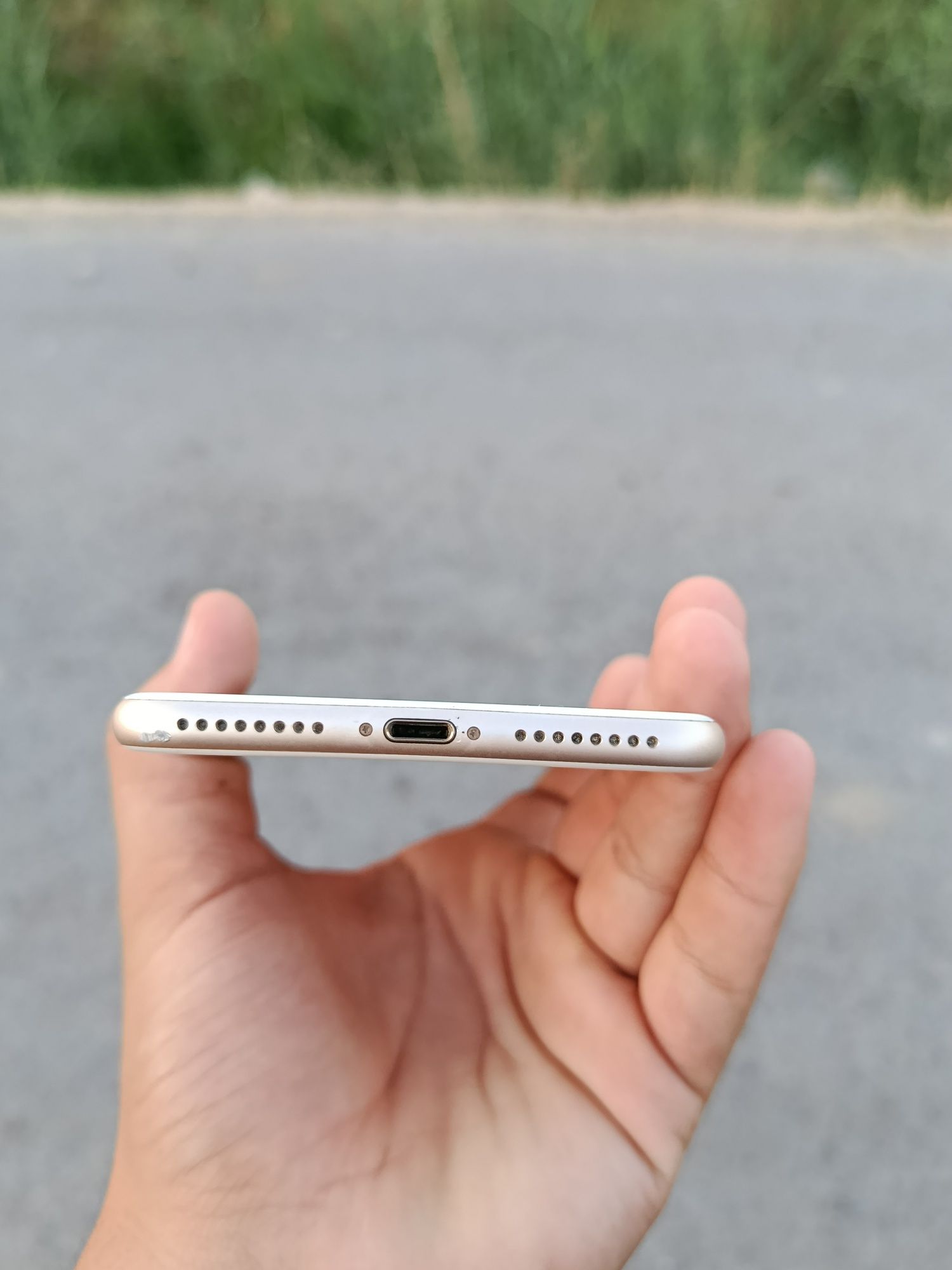 iPhone 7 puls 32GB maslo