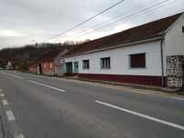 Proprietar vând/schimb casă în Fârliug, Caraș-Severin;3 camere,3000mp.