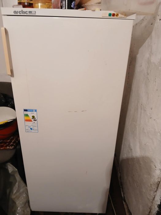 Vând lada frigorifica