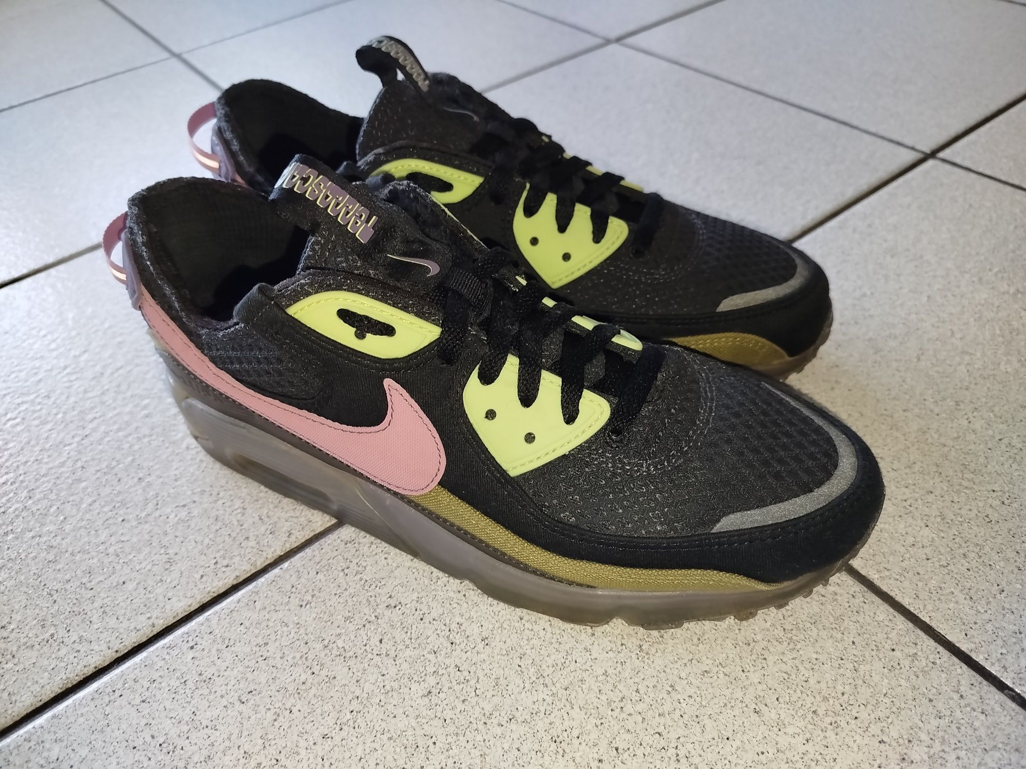 NIKE ® AIR MAX TERRASCAPE 90 - мъжки маратонки - 43,5(стелки 28,5см.)