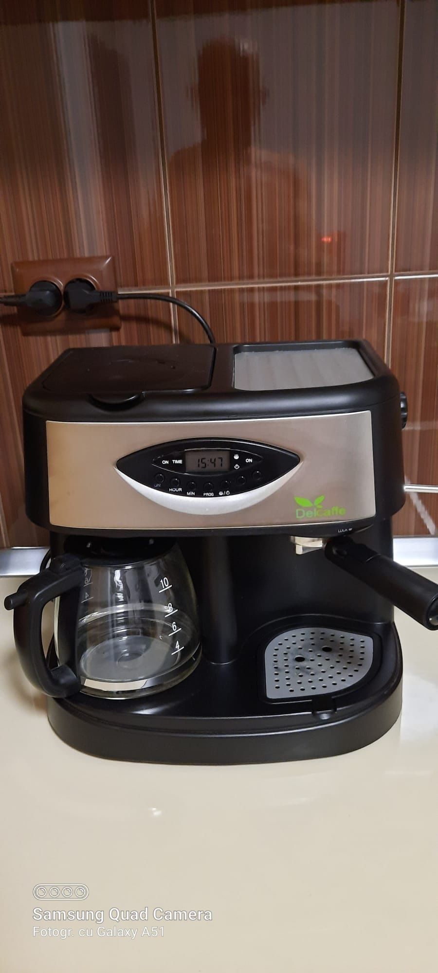 Filtru cafea cu cafetiera