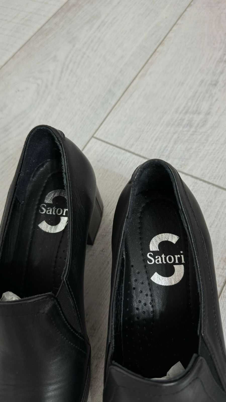 Женские туфли Satori  турция новые