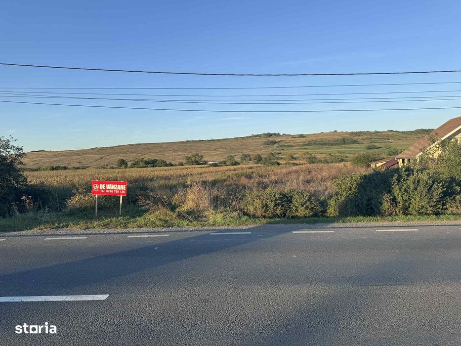 Teren intravilan in Hereclean la drumul European 35 ari