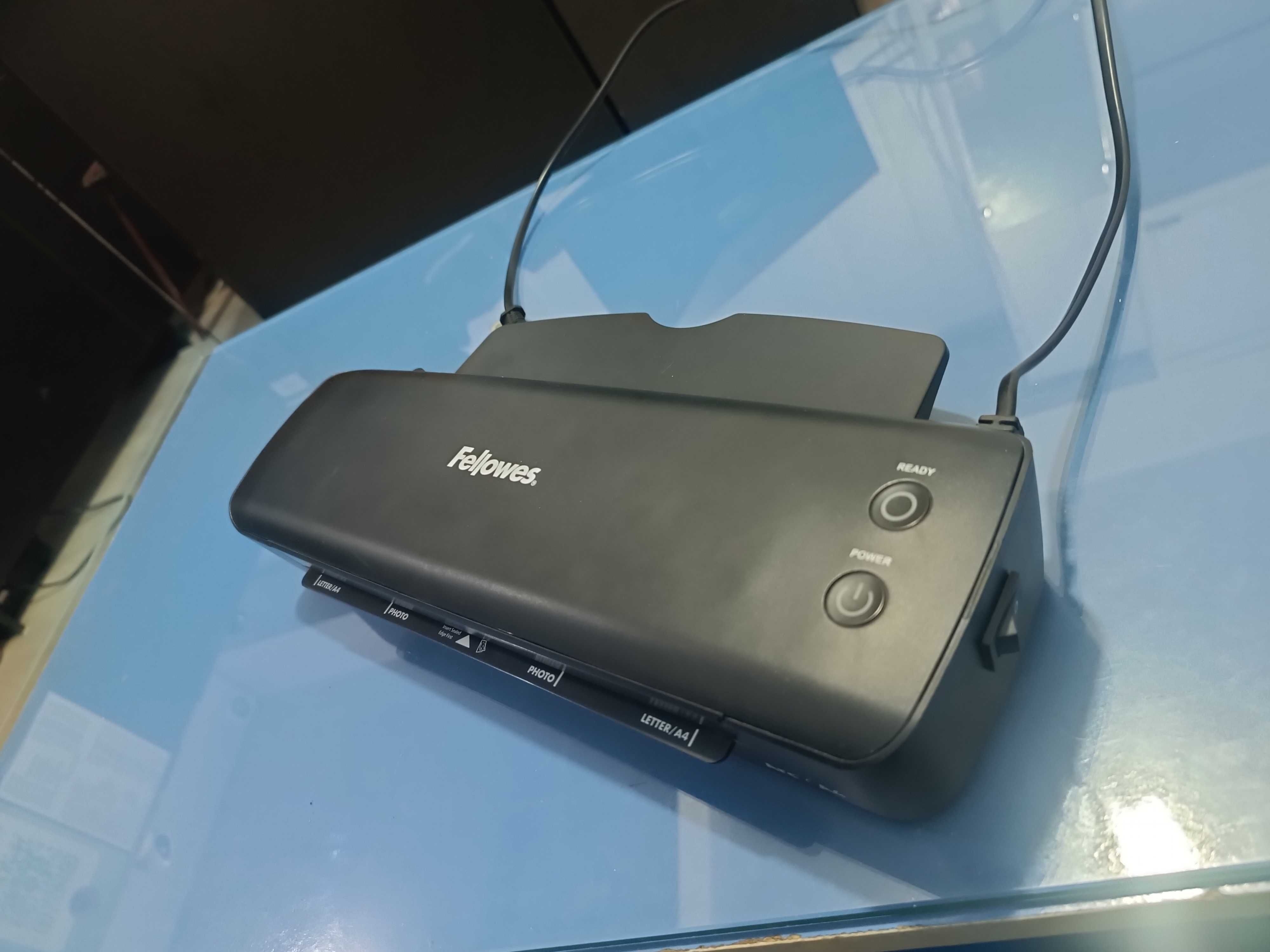 Laminat aparat Fellowes A4