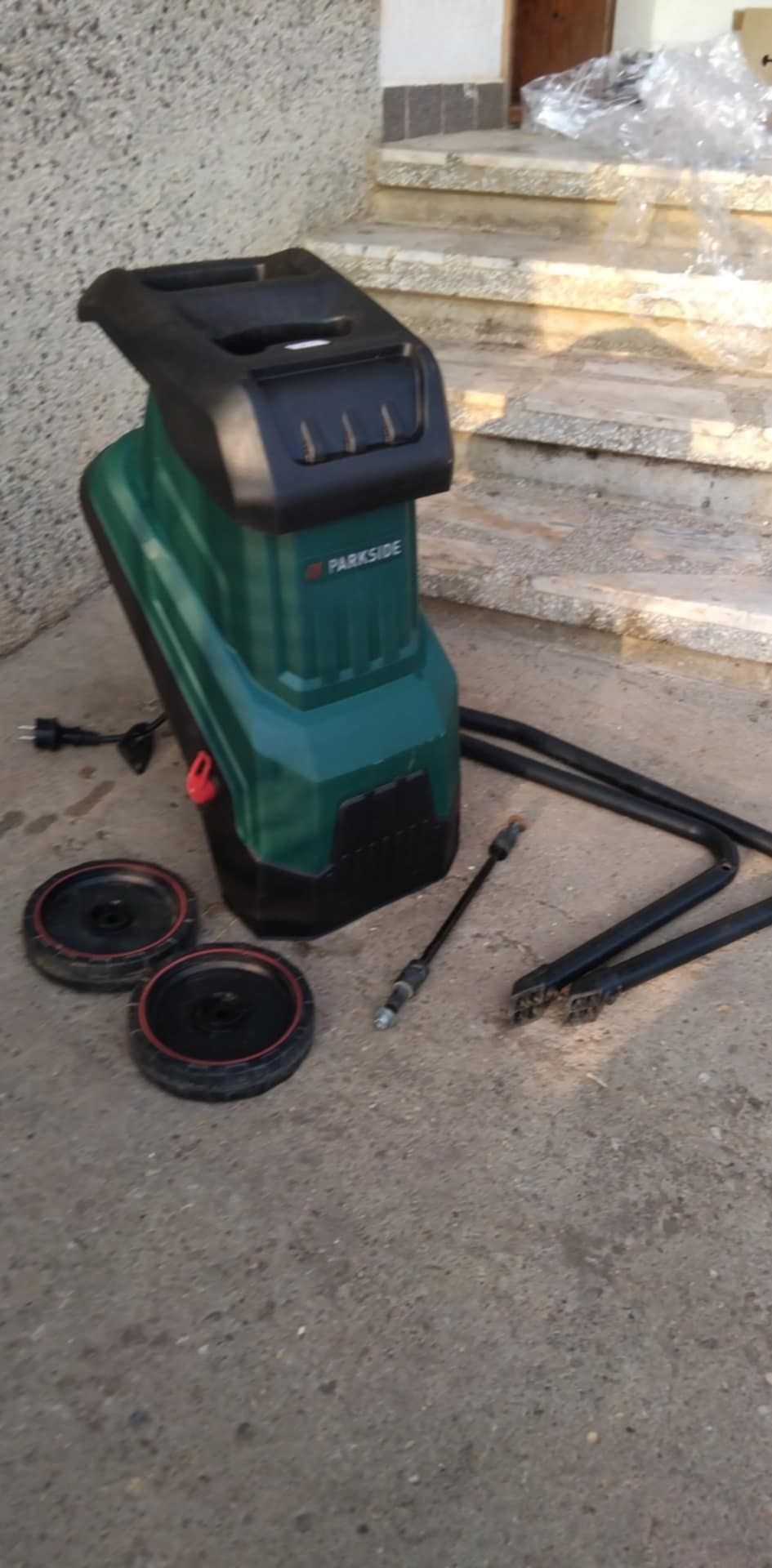 САМО Днес Дробилка Parkside 2400w роторна