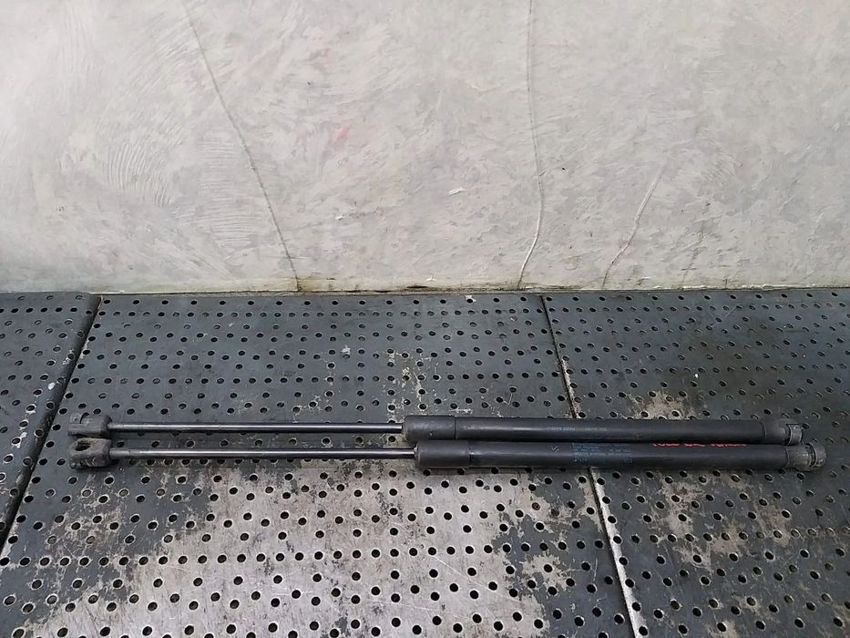 Amortizoare telescoape haion vw polo 6r 6r6827550a