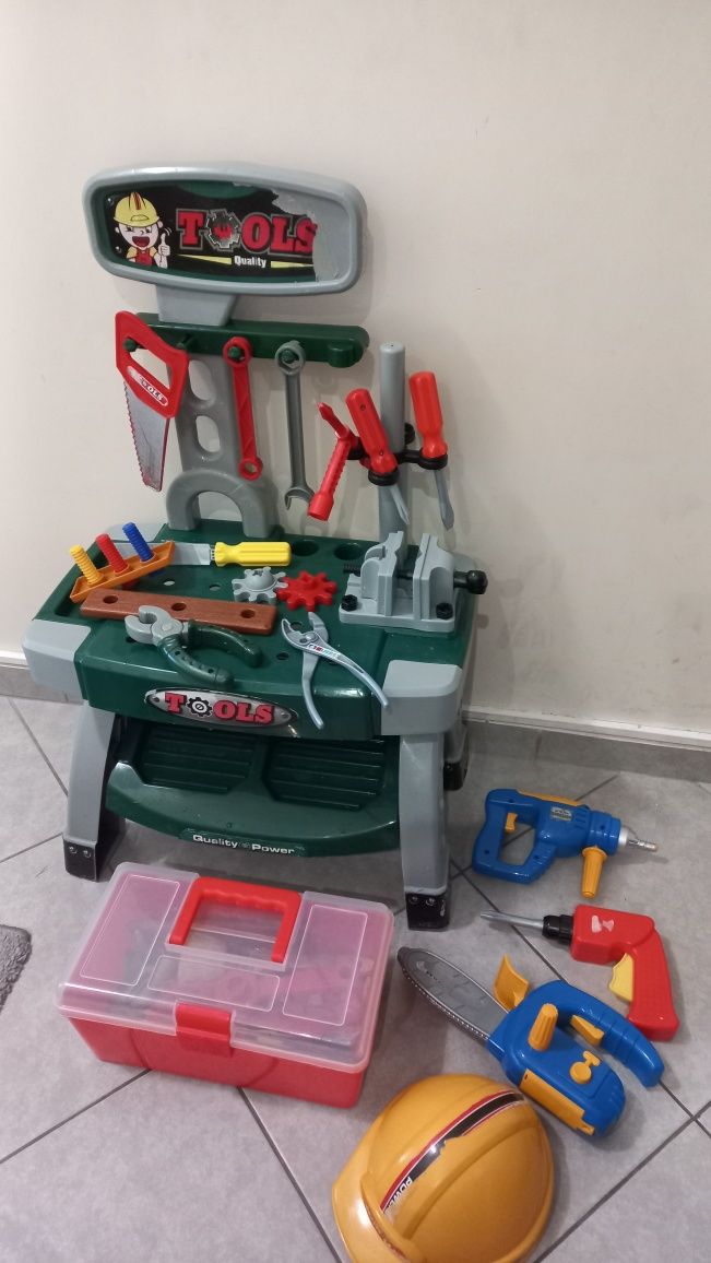 Плажни играчки,строителни играчки,кола,конструктор,строителна маса