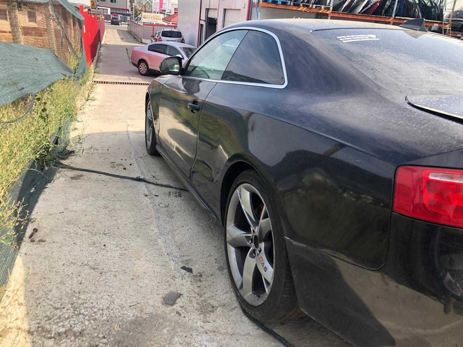 Dezmembram Audi A5 3.0 Diesel