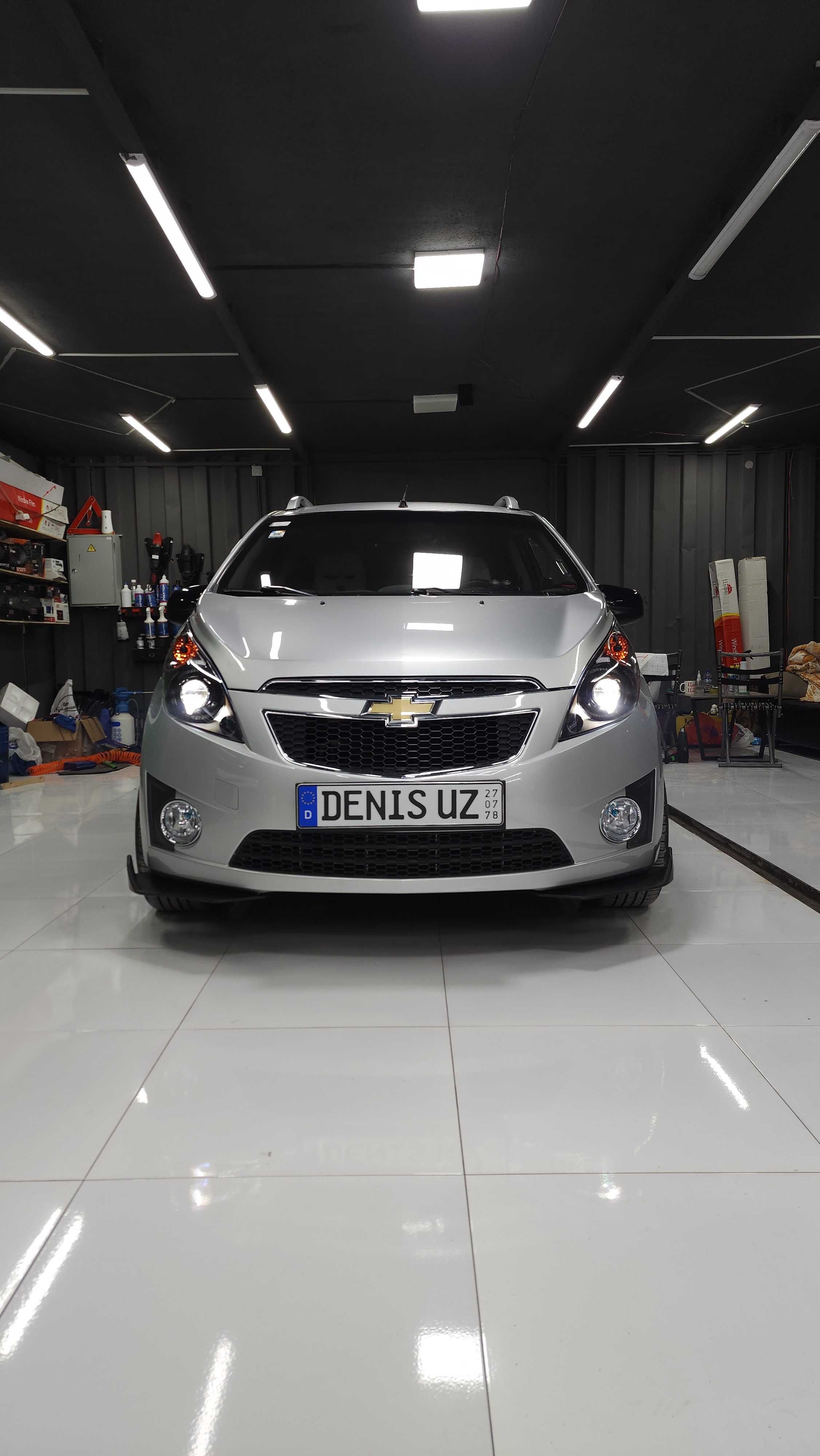 Продажа и установка Bi led модулей Би лед линз Aozoom