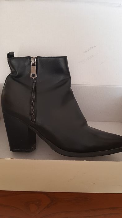 Продам ботильоны