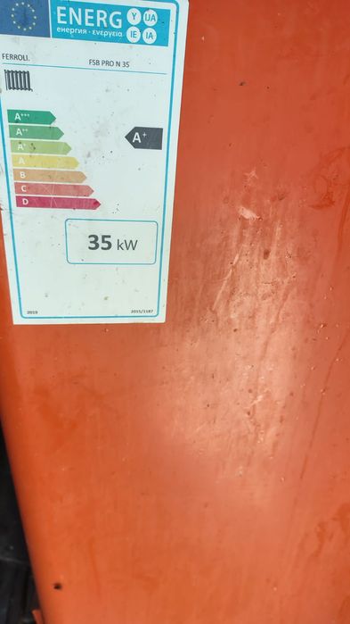 Vând centrala Ferroli