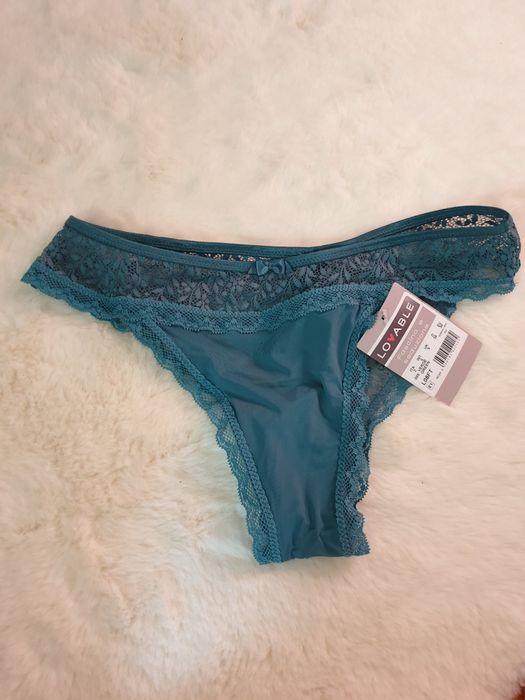Set lenjerie Lovable cu etichetă