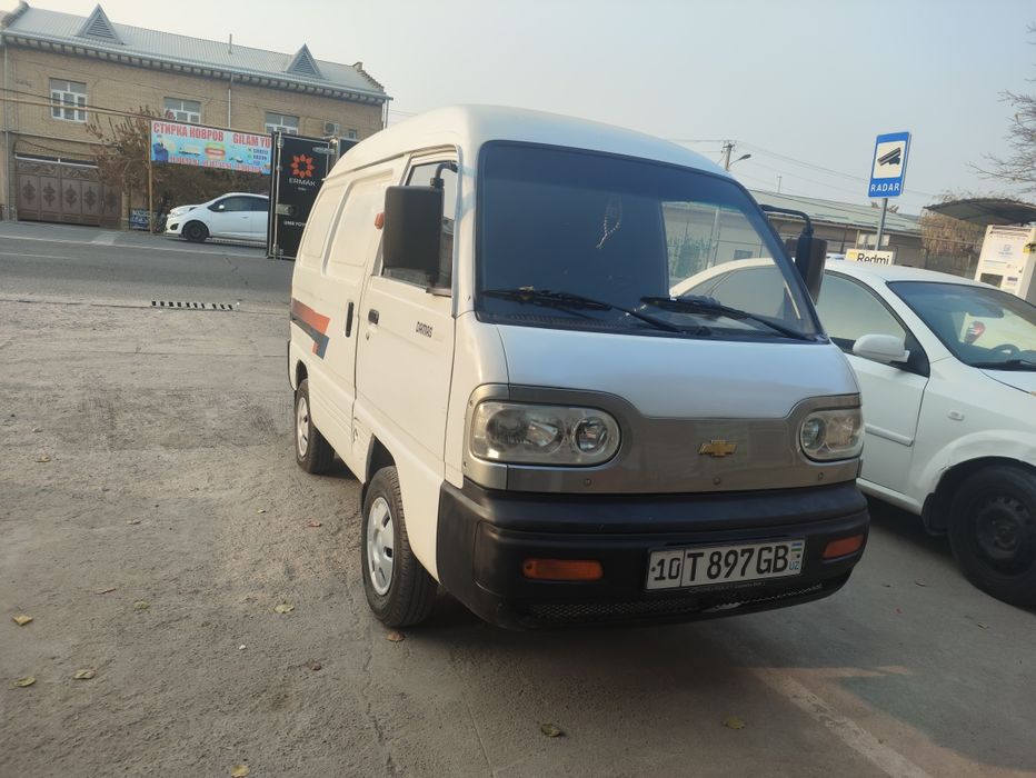 Damas van 2010 sotiladi