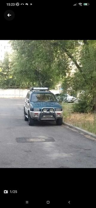 Продам Nissan Mistral