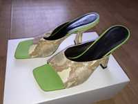Отворени обувки на ток, зелени, ByFar
