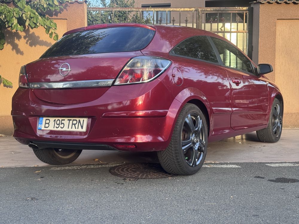 Vand Opel astra h gtc 1.9 150HP