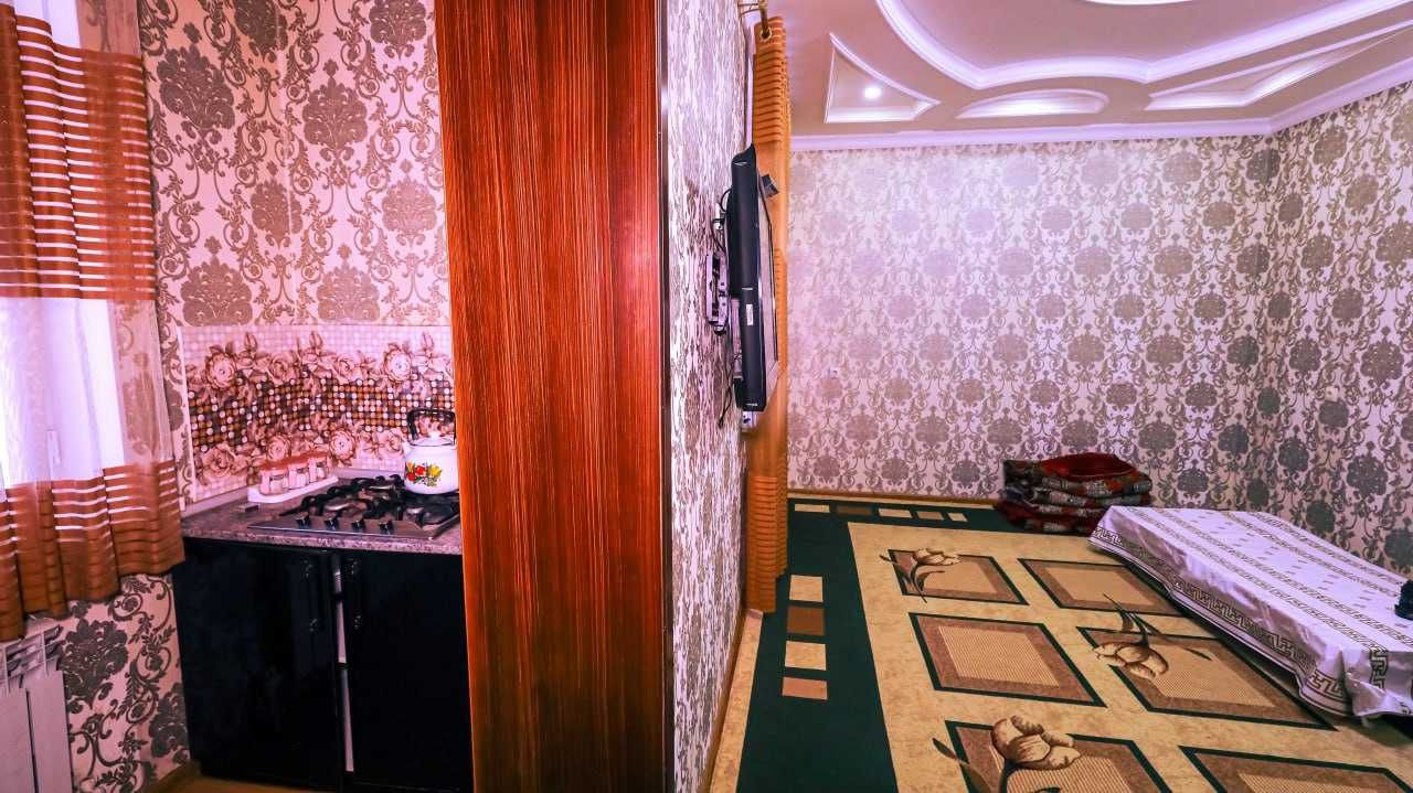 сдаю 3-х комнатную квартиру в центре Нукуса