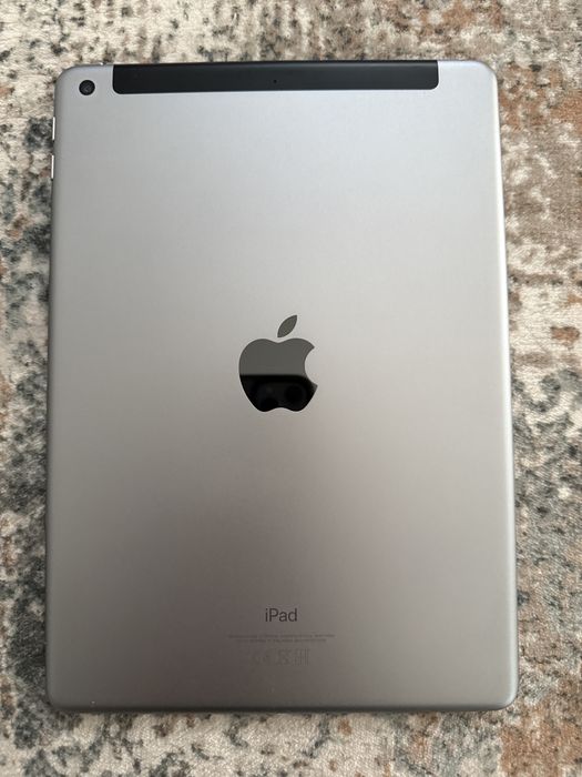 iPad 6th Gen (2018) A1954 – Wi‑Fi + Cellular, stare foarte bună