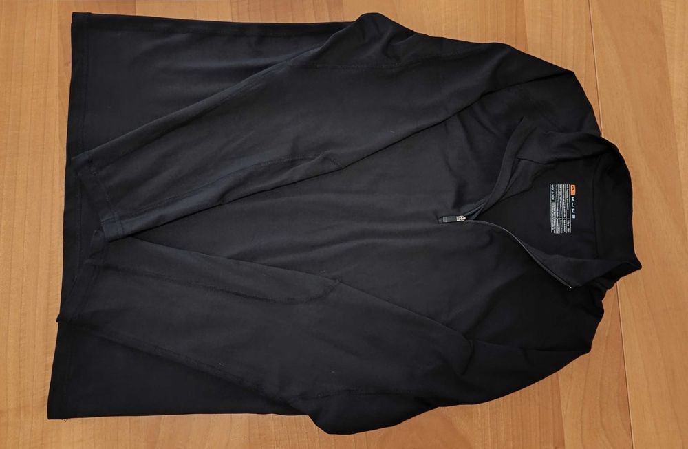 Kjus-Много Запазена