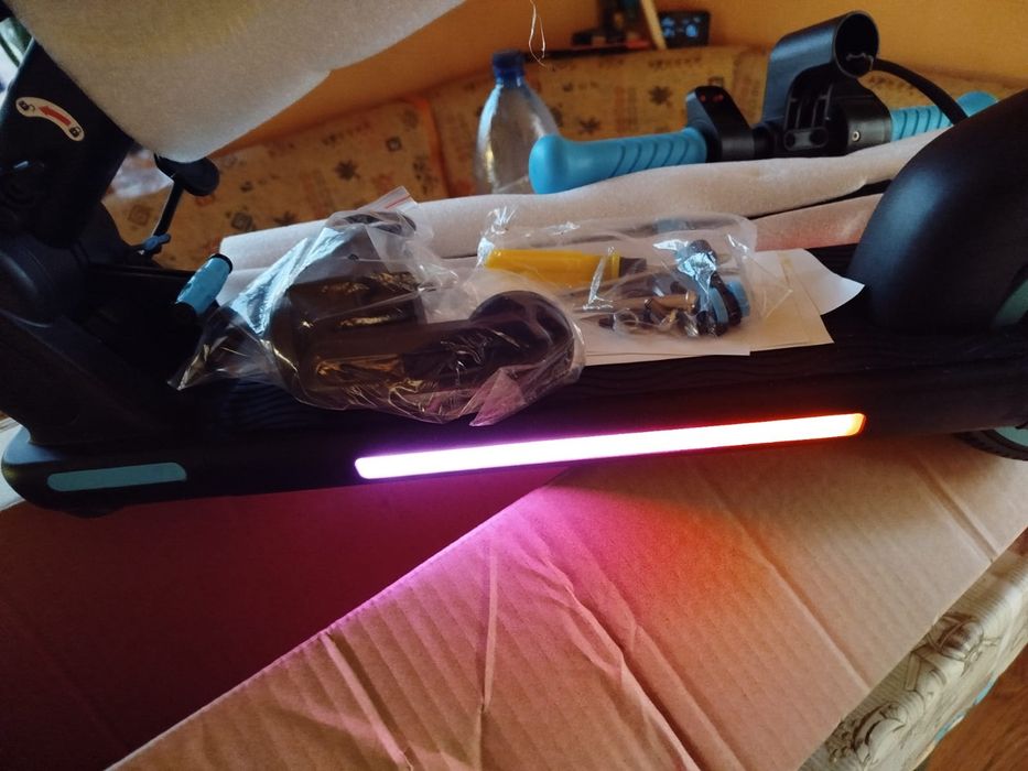 Trotineta electrica copii Ishinwheel S6 pro cu lumini