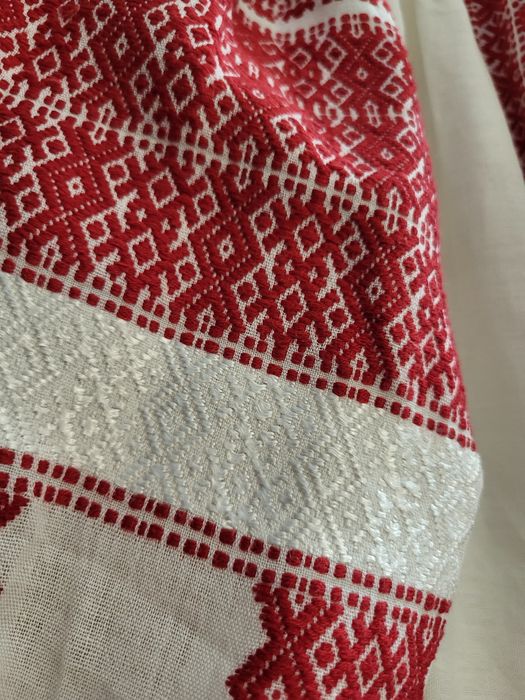 Ie autentica traditionala cu matase naturala