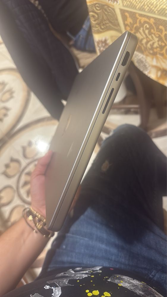 MacBook 14 pro M1 Plus