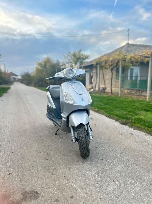 Продавам piaggio 75cc