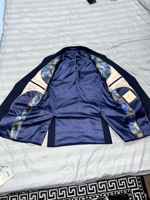 Costum barbati TOP!!!