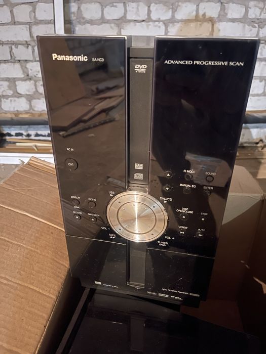 Музыкальный центр