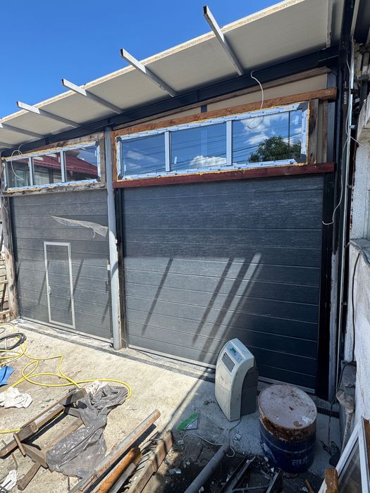 Usa garaj L3000 x H2000 nuc -NOU!