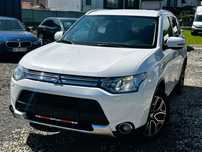 Mitsubishi Outlander 2.0 PHEV Executive Edition X-Line / Istoric Complet