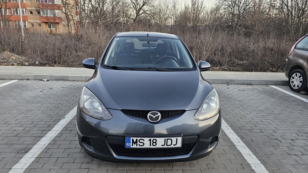 Mazda 2 1.3 benzina 85 cp