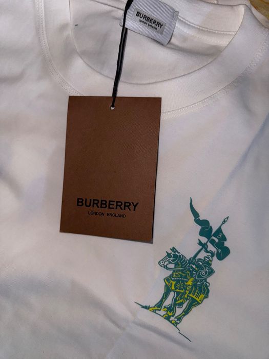 Tricouri Burberry XL fit L